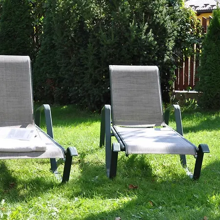 Be Well 3-rooms With Parking And Garden דירה *