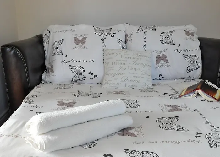 Be Well 3-rooms With Parking And Garden