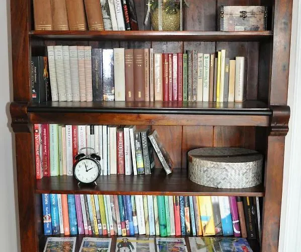 Be Well 3-rooms With Parking And Garden Daire