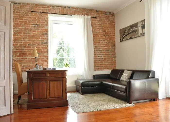 Daire Be Well 3-rooms With Parking And Garden Varşova