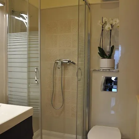 Be Well 3-rooms With Parking And Garden Apartman Varsó